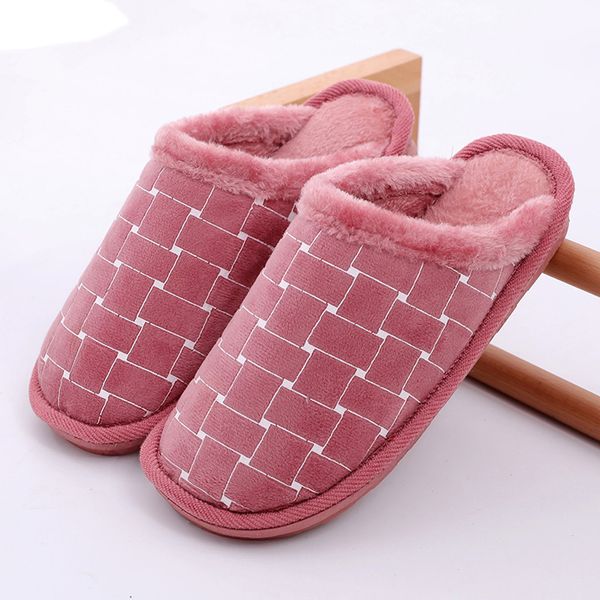 2019 winter keep warm women slippers men casual cotton slippers lovers women&men plaid indoor shoes comfortable, Black
2019 winter keep warm women slippers men casual cotton slippers lovers women&men plaid indoor shoes comfortable, Black