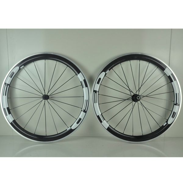 a pair 50mm clincher 23mm width alloy brake carbon wheelset 3k glossy with aluminum surface brake with r13 hub
a pair 50mm clincher 23mm width alloy brake carbon wheelset 3k glossy with aluminum surface brake with r13 hub