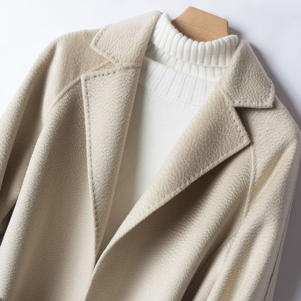 double-faced coat female long section high-end water rippled double-faced velvet 2019 new woolen pure wool, Black
double-faced coat female long section high-end water rippled double-faced velvet 2019 new woolen pure wool, Black