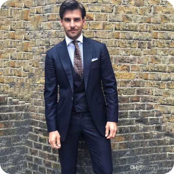 темно-синий бизнес tuxedo мужские костюмы groom одежды офис человек blazer куртка остроконечные отворотом 3шт пальто брюки жилет terno костю, Black;gray
темно-синий бизнес tuxedo мужские костюмы groom одежды офис человек blazer куртка остроконечные отворотом 3шт пальто брюки жилет terno костю, Black;gray