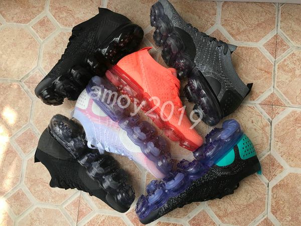 chaussures maxes 2.0 triple white black red men women running shoes sports designer sneakers air mens womens trainers size 36-45
chaussures maxes 2.0 triple white black red men women running shoes sports designer sneakers air mens womens trainers size 36-45