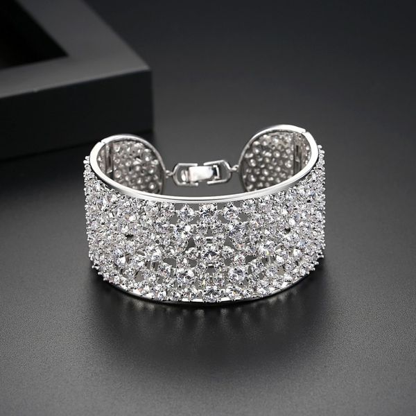 2020 женщин ювелирных изделий кристалл декор красивого sparkly браслет невеста браслет ювелирное украшение для promise lover подарки, Black
2020 женщин ювелирных изделий кристалл декор красивого sparkly браслет невеста браслет ювелирное украшение для promise lover подарки, Black