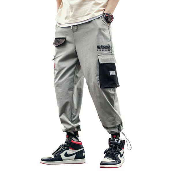 elastic waist ankle cargo pants men black letter packet fashion japanese style baggy hip hop trousers classic joggers pants male
elastic waist ankle cargo pants men black letter packet fashion japanese style baggy hip hop trousers classic joggers pants male