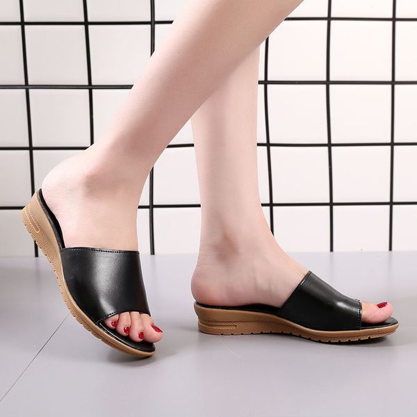 cool slippers women's new summer soft leather flat bottomed thong sandals women's versatile wear non slip mother's shoes, Black
cool slippers women's new summer soft leather flat bottomed thong sandals women's versatile wear non slip mother's shoes, Black