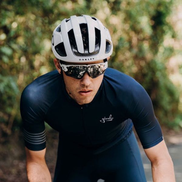 racing sets navy blue cycling jersey men brand team pro cycle wear mtb short sleeve suit bicycle shirt and gel pad bib shorts breathable, Black;blue
racing sets navy blue cycling jersey men brand team pro cycle wear mtb short sleeve suit bicycle shirt and gel pad bib shorts breathable, Black;blue