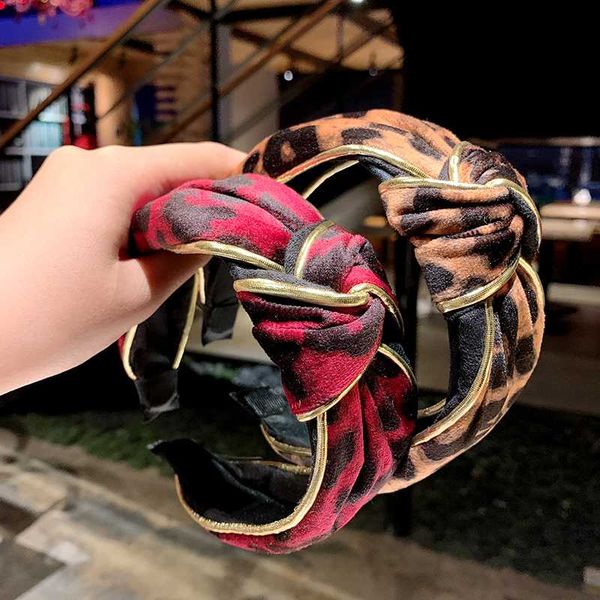 hair accessories women elegant leopard gold line knot wide hairband sweet ornament headband hoop headwear lady fashion
hair accessories women elegant leopard gold line knot wide hairband sweet ornament headband hoop headwear lady fashion