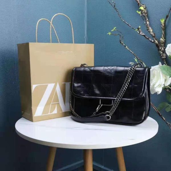 women's bag 2020 new style for autumn and winter bag women's black rock embroidered soft shoulder chain cross-body
women's bag 2020 new style for autumn and winter bag women's black rock embroidered soft shoulder chain cross-body