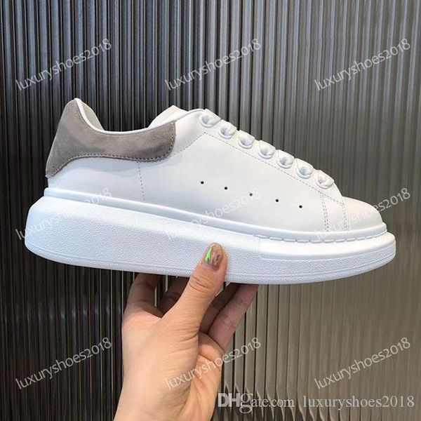 2019 velvet black mens womens casual shoes beautiful platform casual sneakers luxury designers shoes leather solid colors trainer
2019 velvet black mens womens casual shoes beautiful platform casual sneakers luxury designers shoes leather solid colors trainer