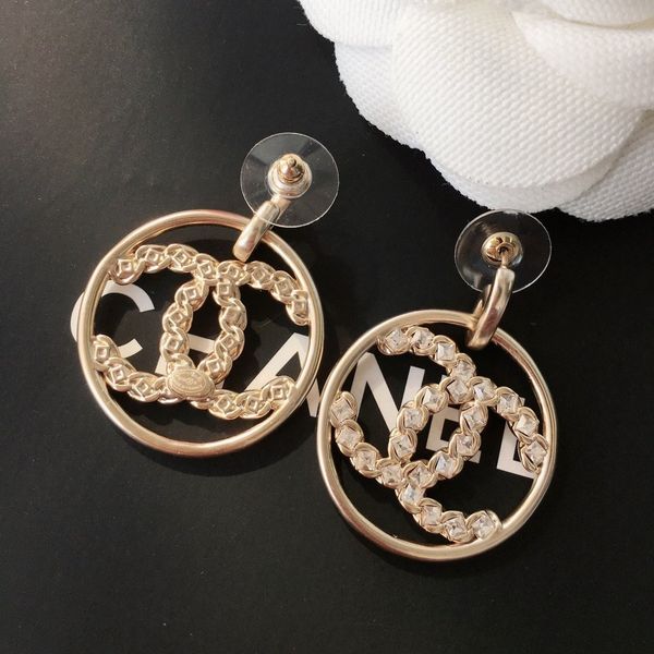 earrings new style fashion classic letters diamond tassel retro earrings jewelry women earrings with box r55, Golden
earrings new style fashion classic letters diamond tassel retro earrings jewelry women earrings with box r55, Golden