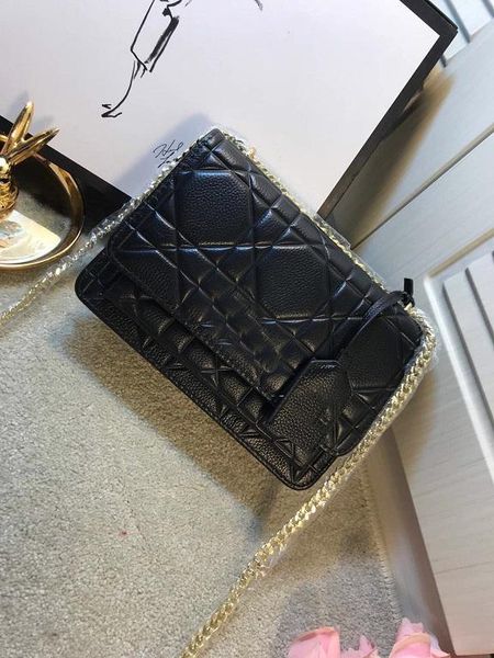luxury designer purse lady 23cm bag fashion women shoulder bag female vintage luxury designer lady tote shopping
luxury designer purse lady 23cm bag fashion women shoulder bag female vintage luxury designer lady tote shopping