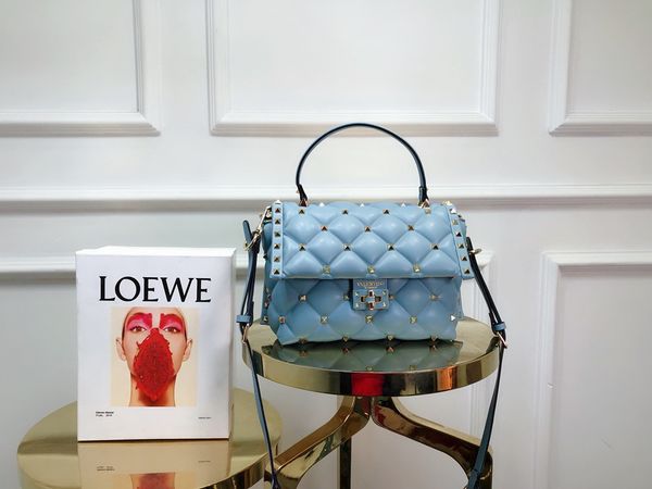 crossbody messenger bags famous handbags good quality leather bags classical style saddle bag dust bag box
crossbody messenger bags famous handbags good quality leather bags classical style saddle bag dust bag box