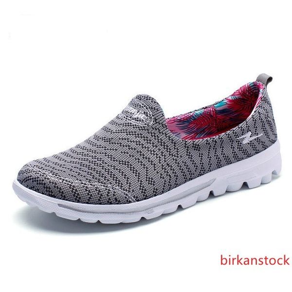 light blue fashion light comfortable student shoes anti-slippery loafers lovers shoes soft ladies slip-on shoes women slipony
light blue fashion light comfortable student shoes anti-slippery loafers lovers shoes soft ladies slip-on shoes women slipony