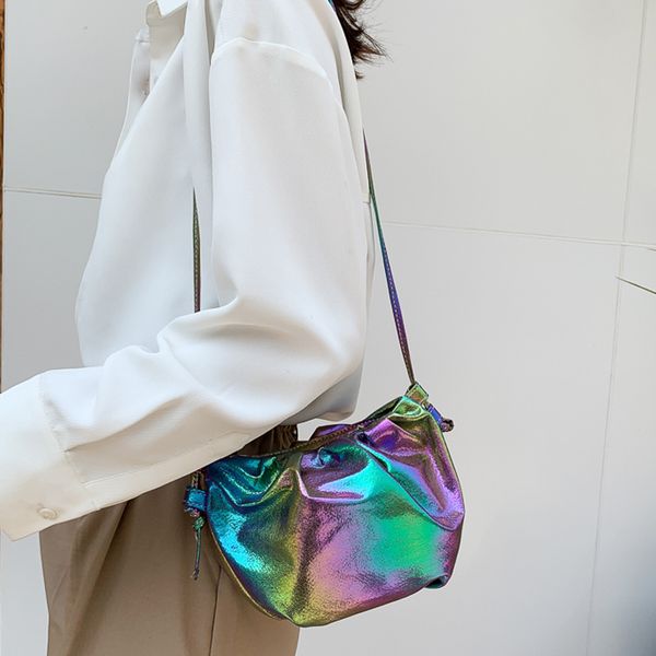 2020 new ladies shoulder bag rainbow simple ladies messenger bag fashion cloud shoulder
2020 new ladies shoulder bag rainbow simple ladies messenger bag fashion cloud shoulder