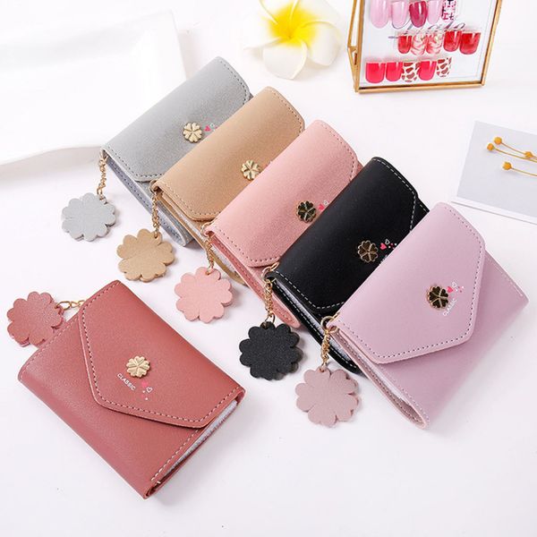 fashion ladies wallet love tassel bag retro short wallet purse hand take purse solid color small square bag dropship t613, Red;black
fashion ladies wallet love tassel bag retro short wallet purse hand take purse solid color small square bag dropship t613, Red;black