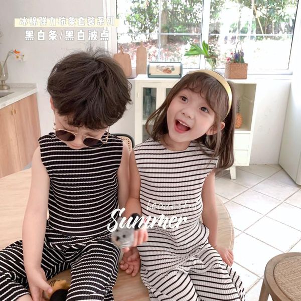 2020 new stylish girls boys 2 pcs set vest+ pants summer kids girls suits 2-7t, White
2020 new stylish girls boys 2 pcs set vest+ pants summer kids girls suits 2-7t, White