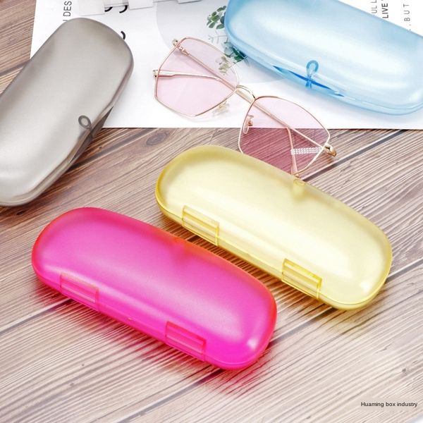 color transparent plastic universal case case myopia glasses box simple myopia glasses box, Blue
color transparent plastic universal case case myopia glasses box simple myopia glasses box, Blue