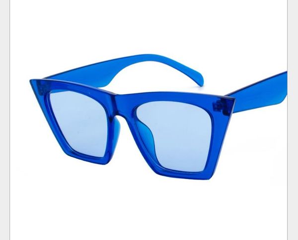 square frame travel trend personality glasses cross-border sunglasses european and american fashion men and women retro sunglasses, White;black
square frame travel trend personality glasses cross-border sunglasses european and american fashion men and women retro sunglasses, White;black