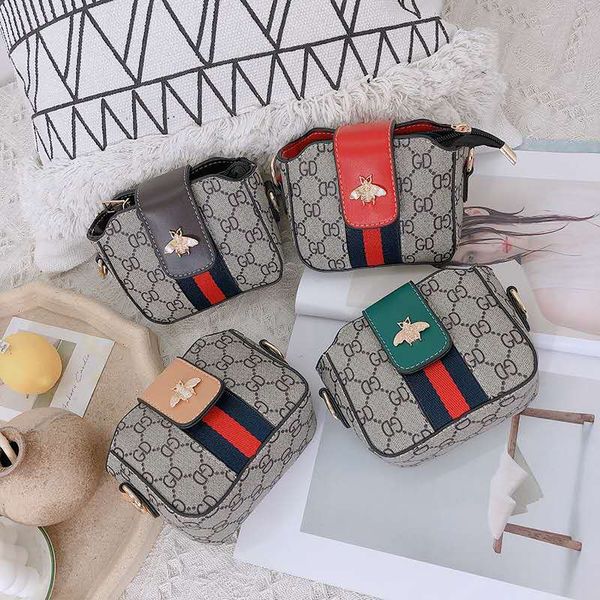 kids boutique letter printed bee bags baby girls princess purse kids designer handbags girls coin purses girls mini shoulder bags, White
kids boutique letter printed bee bags baby girls princess purse kids designer handbags girls coin purses girls mini shoulder bags, White