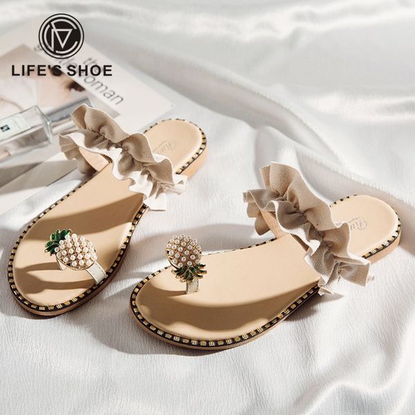 new fashion summer casual flip flops flowers pearl woman flat shoes comfortable footwear beach sandals women flats slippers, Black
new fashion summer casual flip flops flowers pearl woman flat shoes comfortable footwear beach sandals women flats slippers, Black