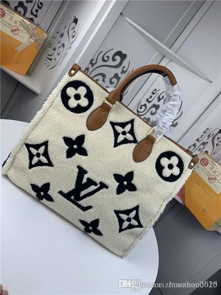 designer luxury tote bags selling famous envelope bag messenger bag brand leather shoulder bag m44576 szie 41-3
designer luxury tote bags selling famous envelope bag messenger bag brand leather shoulder bag m44576 szie 41-3
