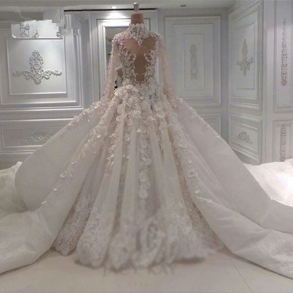 vintage 3d lace appliqued ball gown wedding dress sparkly luxury high neck long sleeves saudi dubai arabic plus size bridal gown, White
vintage 3d lace appliqued ball gown wedding dress sparkly luxury high neck long sleeves saudi dubai arabic plus size bridal gown, White