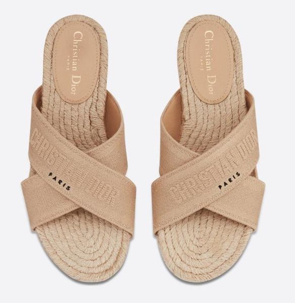 branded women letter embroidered cotton mule slide sandal designer lady strap letter printed flat rubber sole slipper, Blue;gray
branded women letter embroidered cotton mule slide sandal designer lady strap letter printed flat rubber sole slipper, Blue;gray