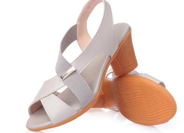 2019 women's sandals in summer with new style middle heel coarse heel @29, Black
2019 women's sandals in summer with new style middle heel coarse heel @29, Black