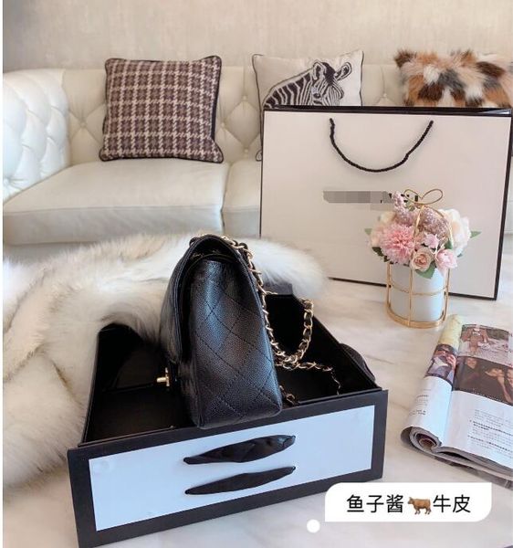 wholesale new double flap vintage beige lambskin black quilted leather reissue classic limited double flap bag shoulder bag
wholesale new double flap vintage beige lambskin black quilted leather reissue classic limited double flap bag shoulder bag