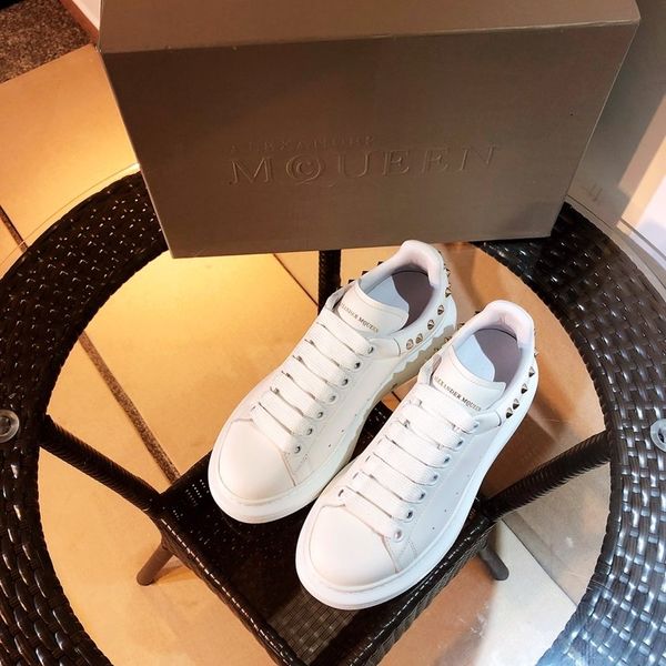 2020 new ql couple casual sneakers couple fashion thick sneakers daily increase casual shoes luxury design
2020 new ql couple casual sneakers couple fashion thick sneakers daily increase casual shoes luxury design