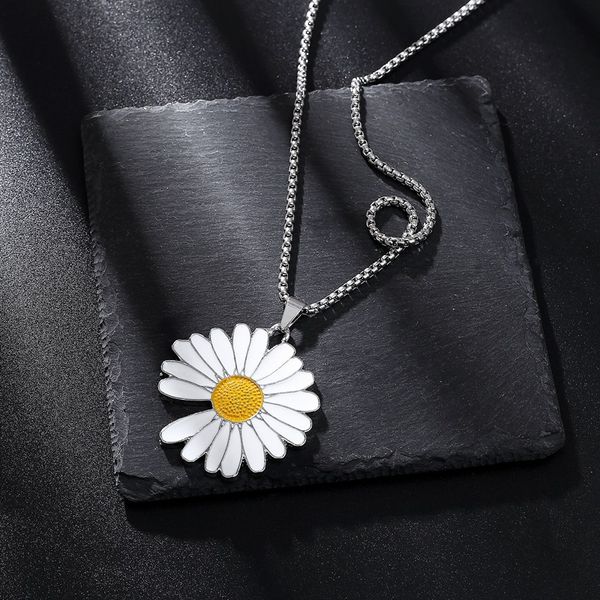 мода титан стал daisy ожерелье подсолнечника шарм ожерелье металла посеребренной choker женщина мужчина дизайнер ювелирных изделия партии по, Silver
мода титан стал daisy ожерелье подсолнечника шарм ожерелье металла посеребренной choker женщина мужчина дизайнер ювелирных изделия партии по, Silver