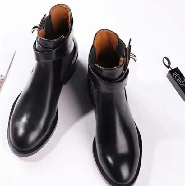2019 ss19 spring fall womens black real leather round toes ankle booties silver shark turn lock buckle strap boots
2019 ss19 spring fall womens black real leather round toes ankle booties silver shark turn lock buckle strap boots