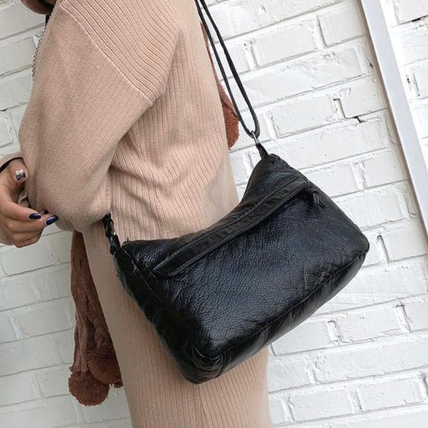 black handbag women messenger bag soft pu leather shoulder bag fashion ladies crossbody bags female bolsas mujer
black handbag women messenger bag soft pu leather shoulder bag fashion ladies crossbody bags female bolsas mujer