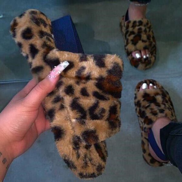 spring/summer 2020 women home thick bottom non-slip sandals outdoor travel wild casual slippers fur comfortable flip flop, Black
spring/summer 2020 women home thick bottom non-slip sandals outdoor travel wild casual slippers fur comfortable flip flop, Black