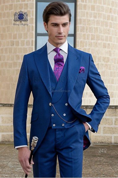 blue tailcoat men wedding tuxedos new fashion groom tuxedos peak lapel one button men dinner prom clothes(jacket+pants+tie+vest) 1553, Black;gray
blue tailcoat men wedding tuxedos new fashion groom tuxedos peak lapel one button men dinner prom clothes(jacket+pants+tie+vest) 1553, Black;gray