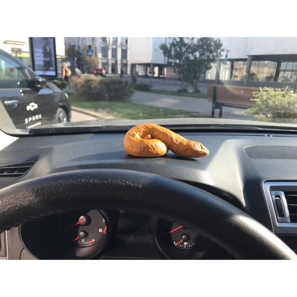 turd gag gift realistic fake turd classic gag-funny joke for car styling car pendant decoration
turd gag gift realistic fake turd classic gag-funny joke for car styling car pendant decoration