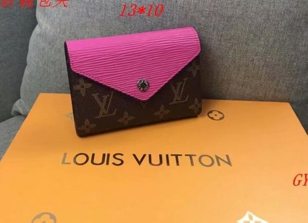 Дорогой друг Привет Пожалуйста, подождите Придет скоро Я желаю вам счастья и счас
Дорогой друг Привет Пожалуйста, подождите Придет скоро Я желаю вам счастья и счас