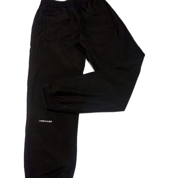 19ss роскошные европа брюки маленький логотип вышивка черные брюки улица мода горячие продажи высокого качества для мужчин женщин пары прост, Black
19ss роскошные европа брюки маленький логотип вышивка черные брюки улица мода горячие продажи высокого качества для мужчин женщин пары прост, Black