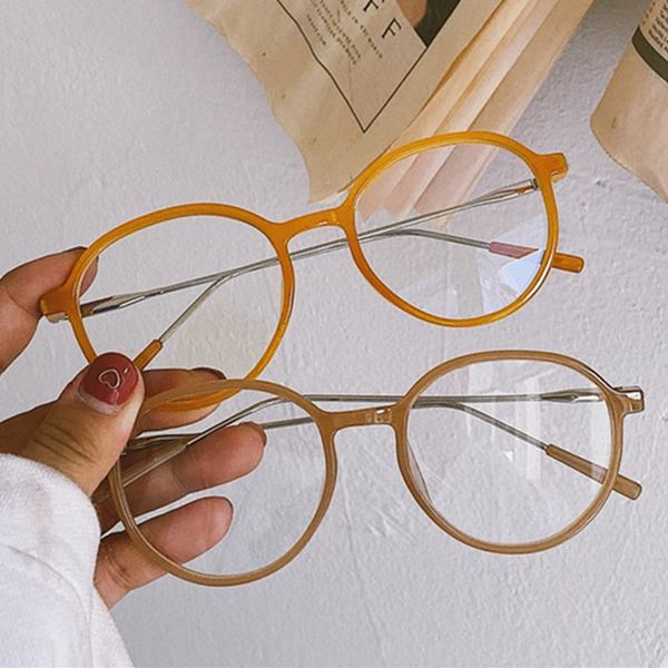 2020 vintage new blue light fashion glasses anti blue rays radiation blocking glasses men women goggles gafas mujer/hombre, White;black
2020 vintage new blue light fashion glasses anti blue rays radiation blocking glasses men women goggles gafas mujer/hombre, White;black