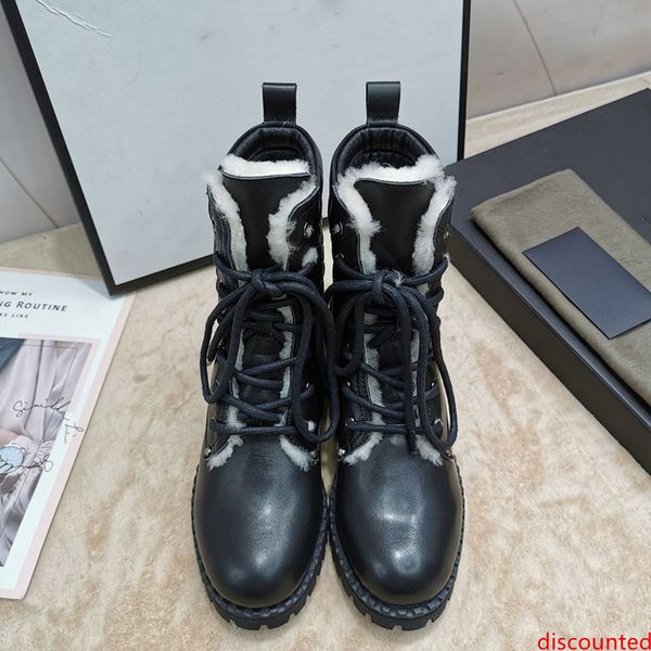 2019 new luxury designer women boots brand booties women winter boots fashion lady boot lace up weave pattern boot martin bottillons
2019 new luxury designer women boots brand booties women winter boots fashion lady boot lace up weave pattern boot martin bottillons