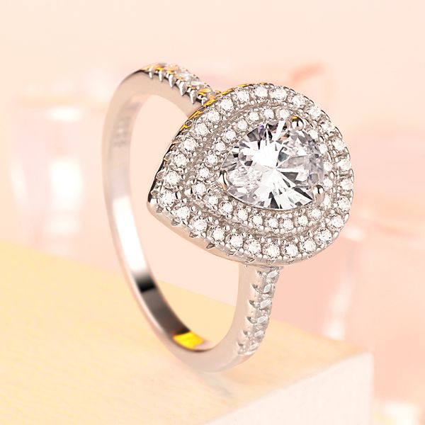 925 sterling silver water drop ring with pave clear cubic zirconia engagement wedding lovers party fashion ring for women
925 sterling silver water drop ring with pave clear cubic zirconia engagement wedding lovers party fashion ring for women