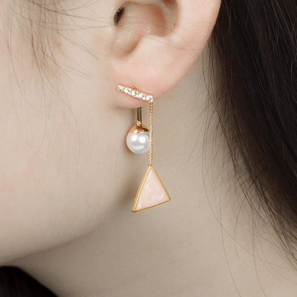 20pcs/lot fashion word pearl earring triangle diamond oil drip ear drop for ladies geometric after hanging ear stud jewelry accessories, Silver
20pcs/lot fashion word pearl earring triangle diamond oil drip ear drop for ladies geometric after hanging ear stud jewelry accessories, Silver