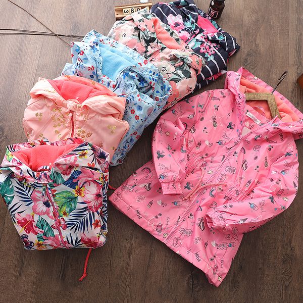2019 new selling long hooded rainproof outdoor flowers girls coat. warm long-sleeved plus velvet windbreaker y191026, White
2019 new selling long hooded rainproof outdoor flowers girls coat. warm long-sleeved plus velvet windbreaker y191026, White