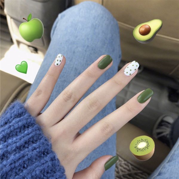 24pcs artificial nails with glue cute dot design green short square artificial full cover nail tips sweet girls faux ongle dl, Red;gold
24pcs artificial nails with glue cute dot design green short square artificial full cover nail tips sweet girls faux ongle dl, Red;gold