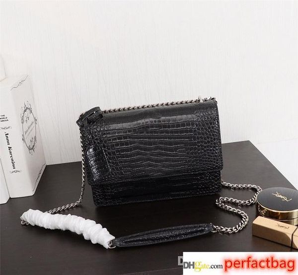 new arrvial designer classical designer handbags women shoulder handbag purse bolsas feminina clutch tote
new arrvial designer classical designer handbags women shoulder handbag purse bolsas feminina clutch tote