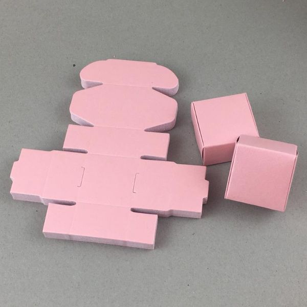 50pcs/lot 4x4x2.5cm mini five colors paperboard card candy gift box for valentine`s day gift soap macaron display supplies box
50pcs/lot 4x4x2.5cm mini five colors paperboard card candy gift box for valentine`s day gift soap macaron display supplies box