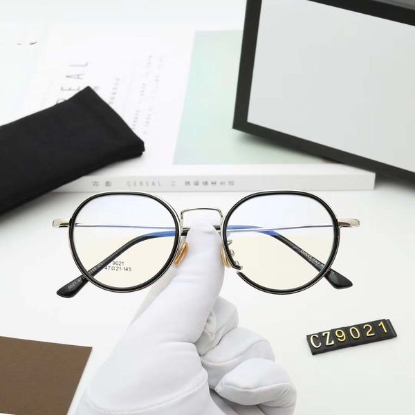 2019 sunglasses women men brand designer unique lens coating uv400 sun glasses goggle eyewear with box and cases 9021, White;black
2019 sunglasses women men brand designer unique lens coating uv400 sun glasses goggle eyewear with box and cases 9021, White;black