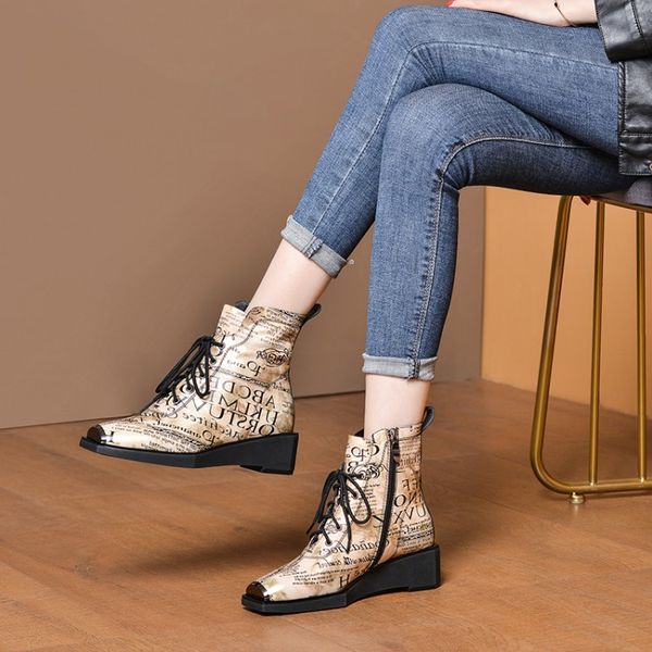 mljuese 2020 women ankle boots cow leather lace up winter short plush square toe wedges heel boots women, Black
mljuese 2020 women ankle boots cow leather lace up winter short plush square toe wedges heel boots women, Black