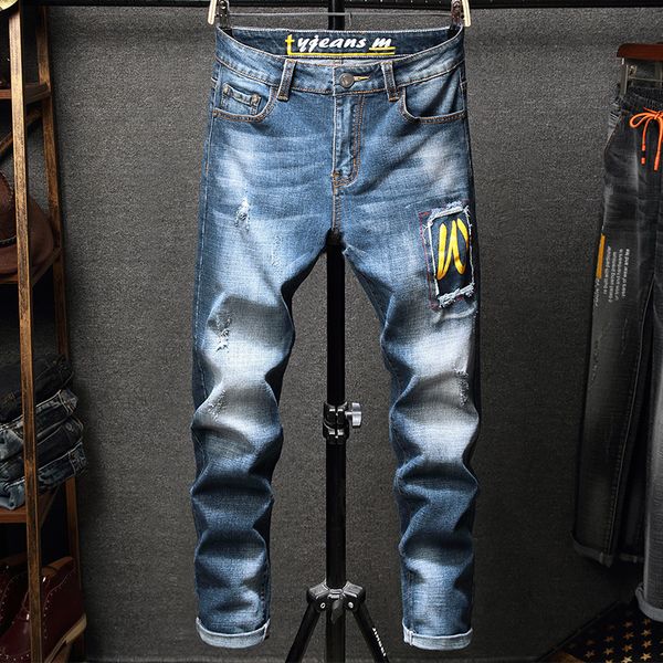 2019 men's jeans personality stretch embroidery hole patch straight men's jeans, Blue
2019 men's jeans personality stretch embroidery hole patch straight men's jeans, Blue