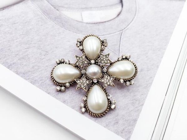 fashion- retro fashion atmosphere literary korean pearl with diamond letters brooch pin buckle big clothes accessories jewelry shawl, Gray
fashion- retro fashion atmosphere literary korean pearl with diamond letters brooch pin buckle big clothes accessories jewelry shawl, Gray