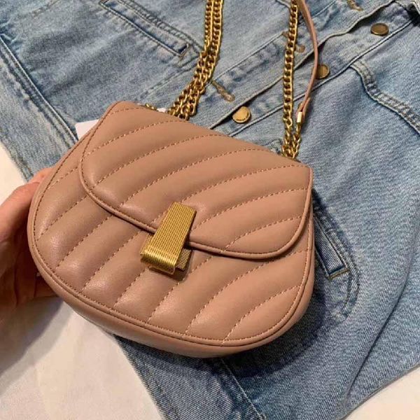 fashion designer handbags saddle bag luxury handbags shoulder strap ladies shoulder bags messenger bags
fashion designer handbags saddle bag luxury handbags shoulder strap ladies shoulder bags messenger bags